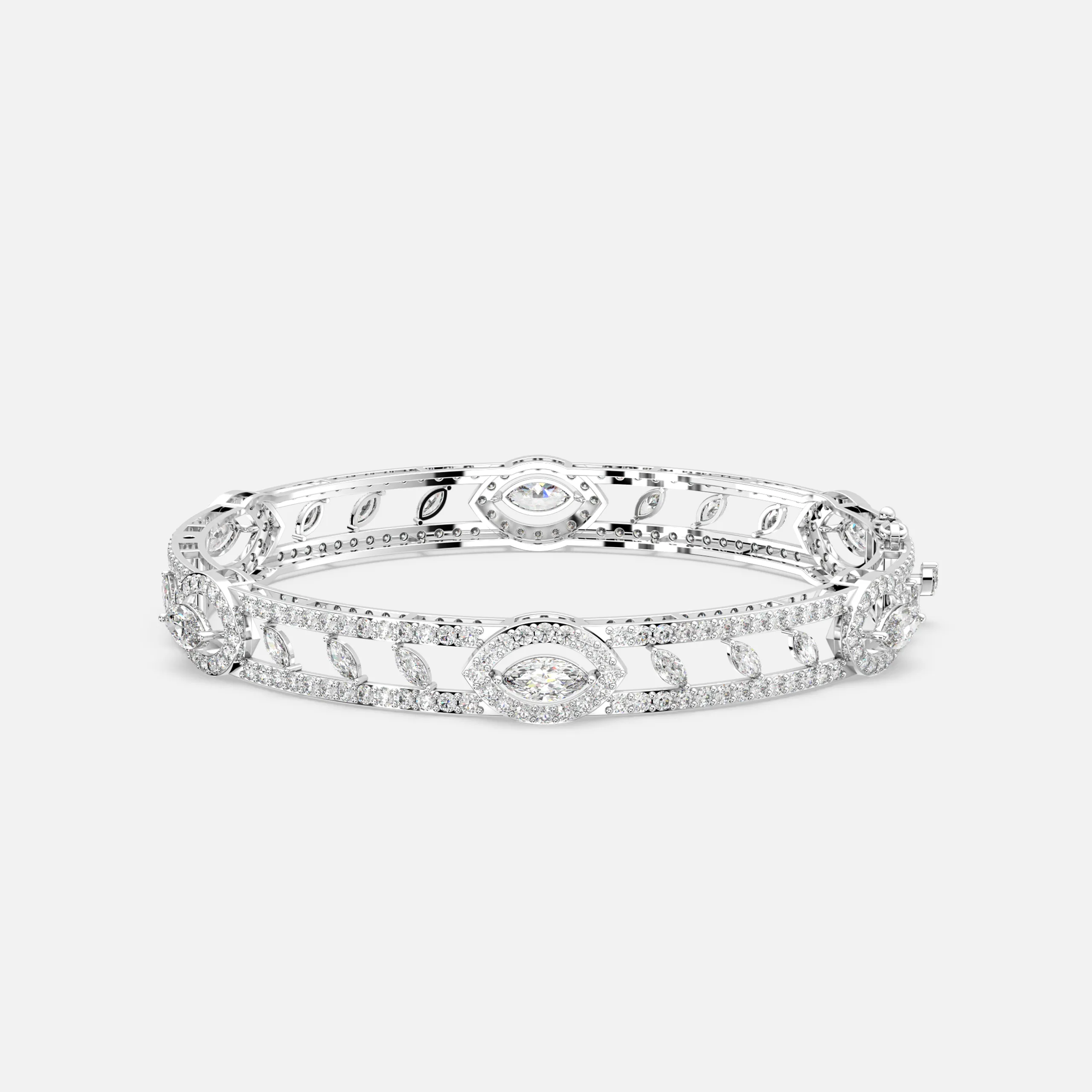 Royale Diamond Bangle