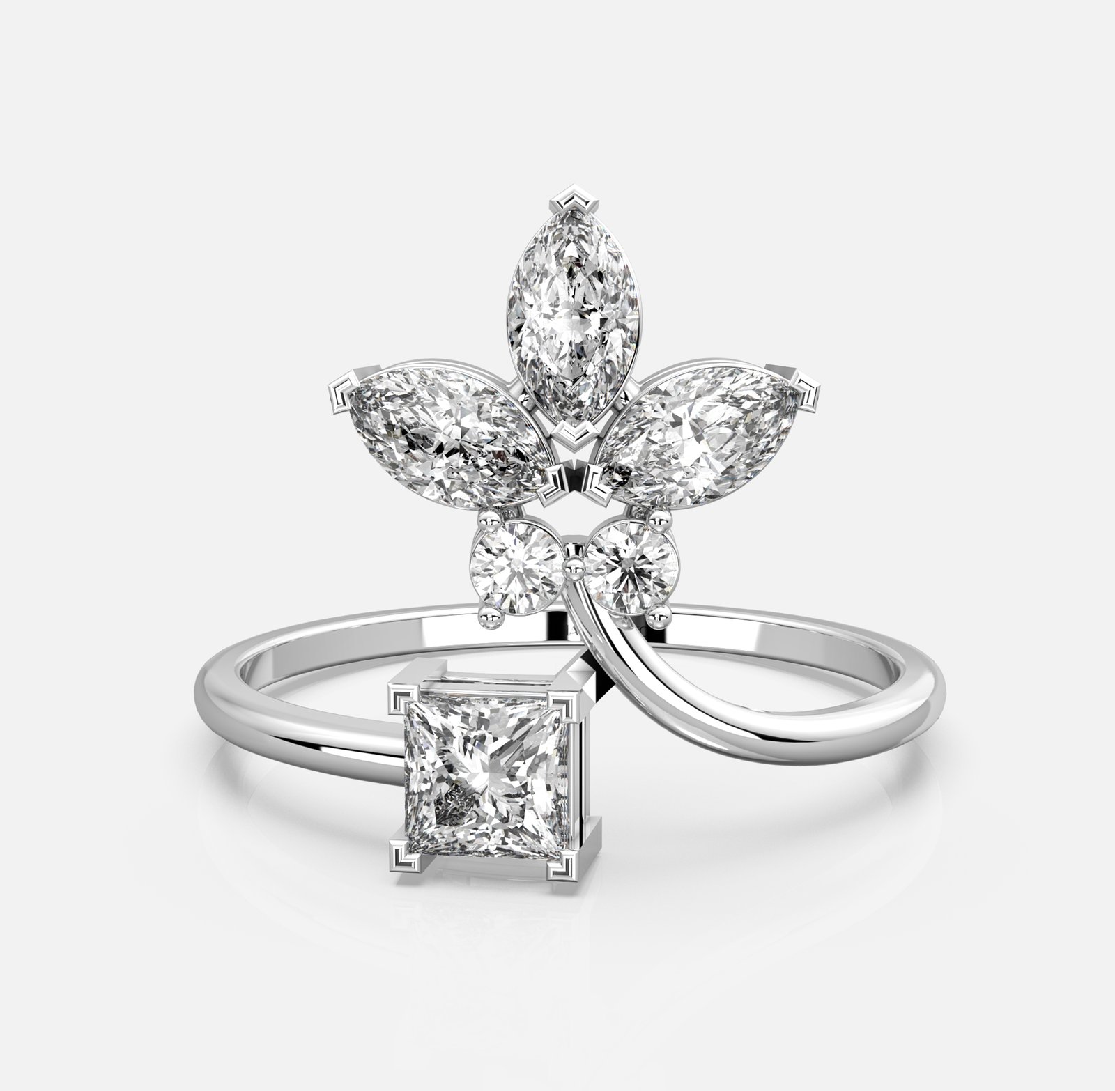 Fiora Bloom Diamond Ring